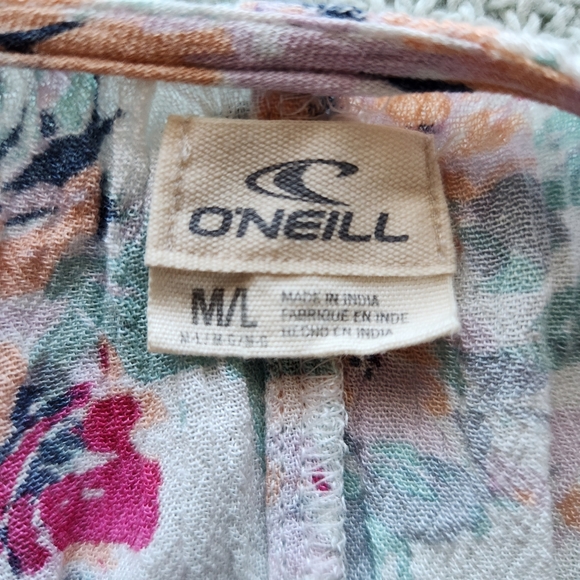 O'Neill Multi Colored Floral Crinkle Open Front Blouse 3/4 Sleeve, Size M/L - Picture 3 of 5